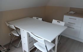 Elbeuf F2 Sweet Home combles NETFLIX WIFI