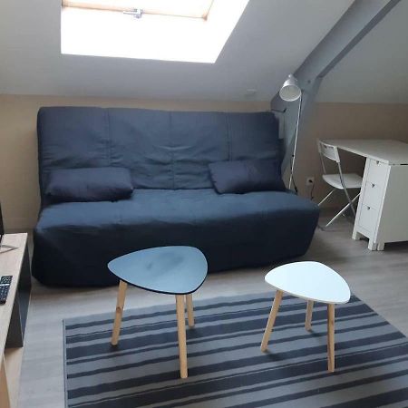 Elbeuf F2 Sweet Home combles NETFLIX WIFI Extérieur photo